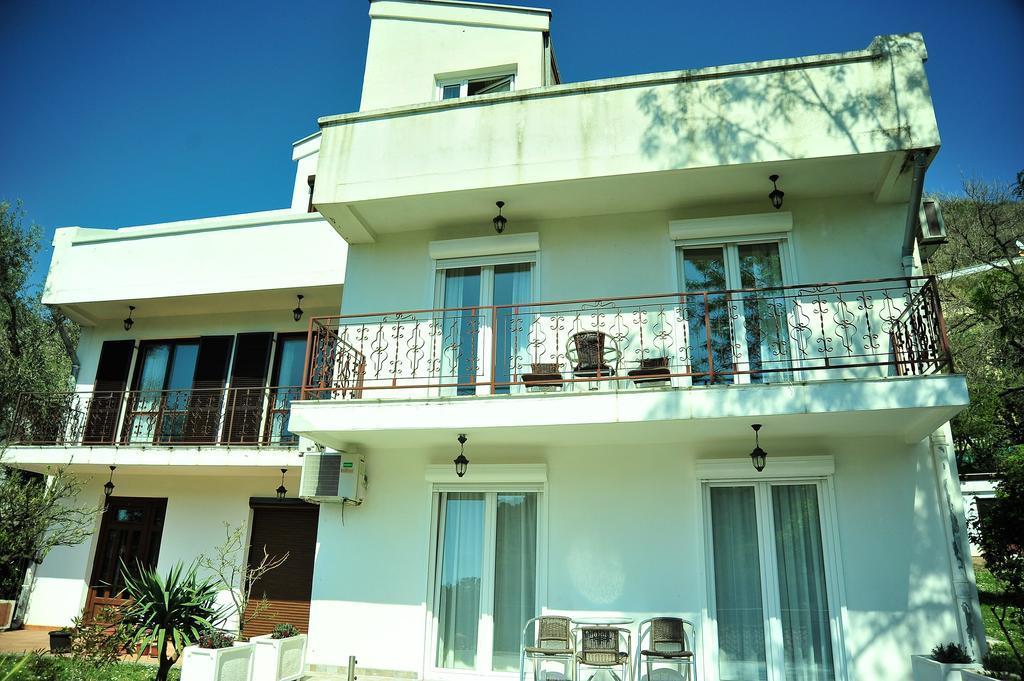 Grejm Family Apartments Petrovac Extérieur photo